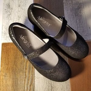 Alegria Flair Pewter Florette Wedge sz 7.5